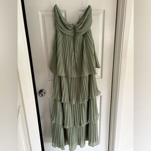 Lulu's Strapless Sage Green Layered Dress
